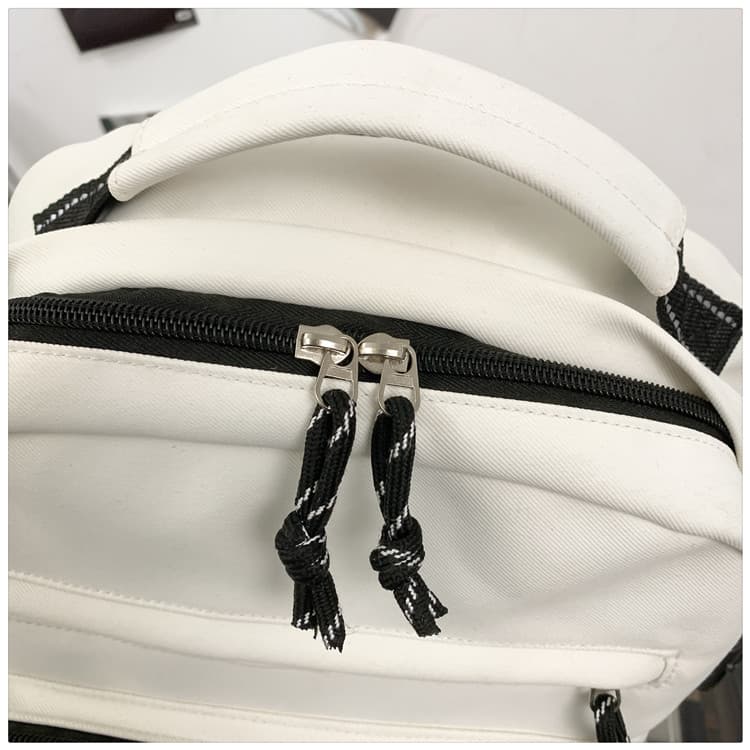 高校生 リュック 学生向け多機能デイリーリュック