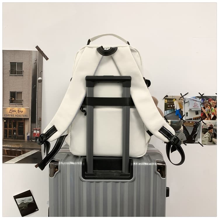 高校生 リュック 学生向け多機能デイリーリュック