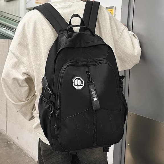 高校生 リュック スポーティー学生向け多機能バックパック