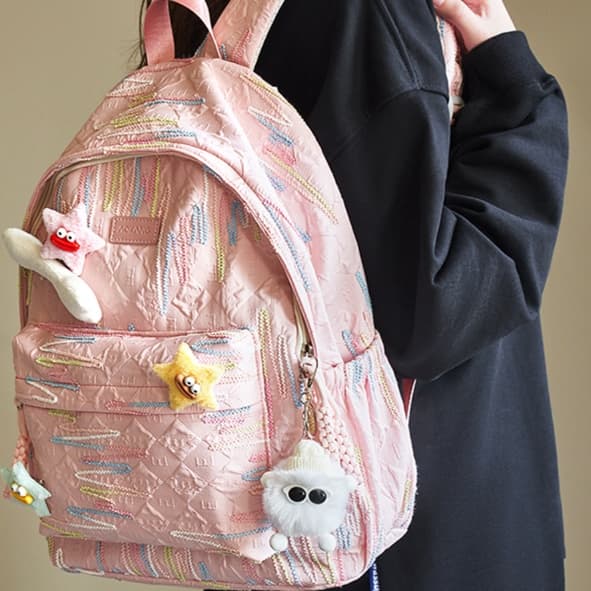 高校生 リュック キラキラ輝く学生向けデイパック