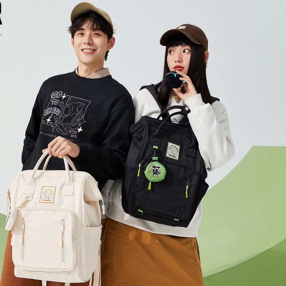 高校生 リュック 学生向け機能的バックパック