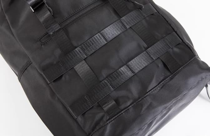 高校生リュック 旅行 本格派冒険スタイル多機能バックパック