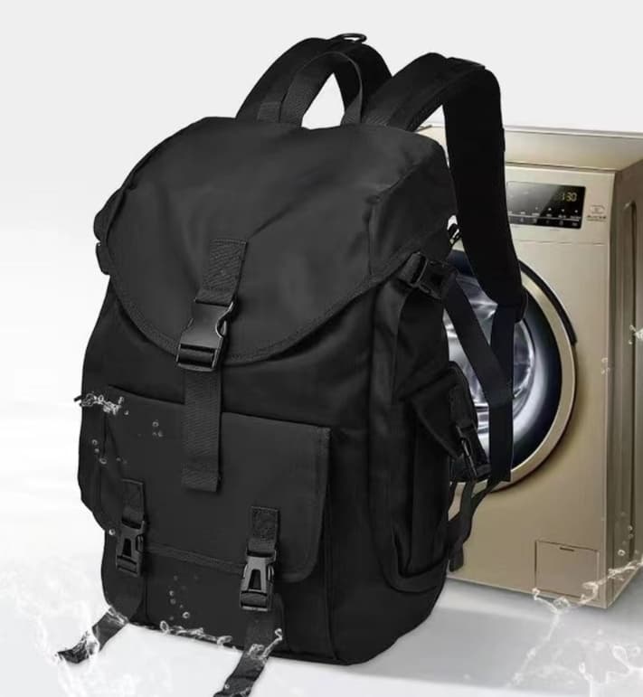 高校生リュック 旅行 都会的シルエット防水バックパック