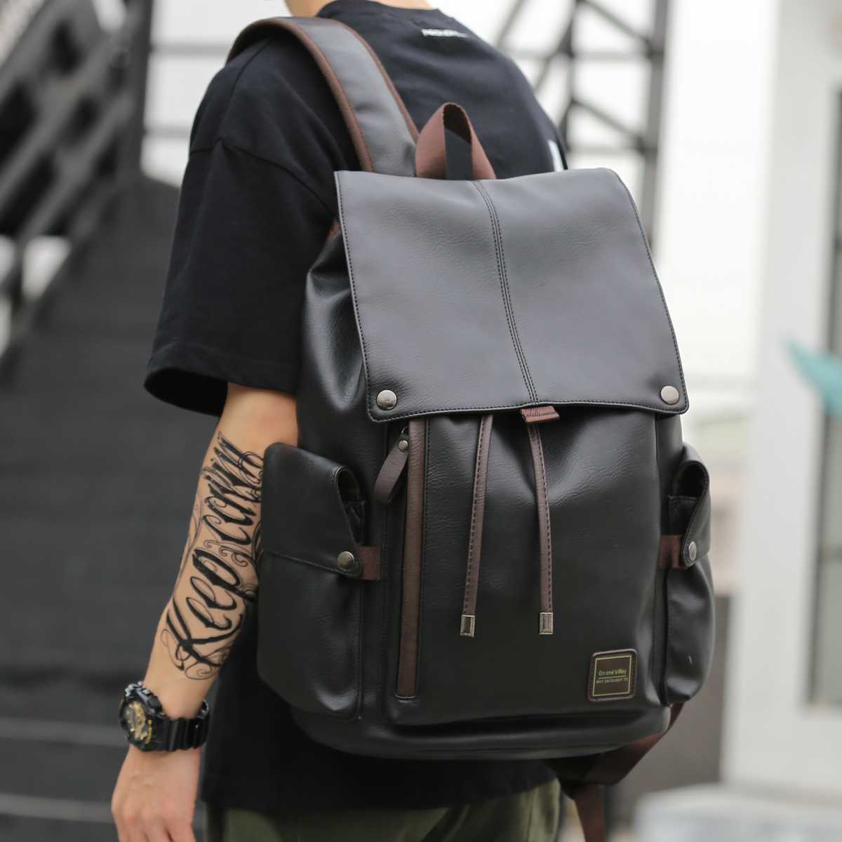 高校生 リュック シンプル合皮リュック