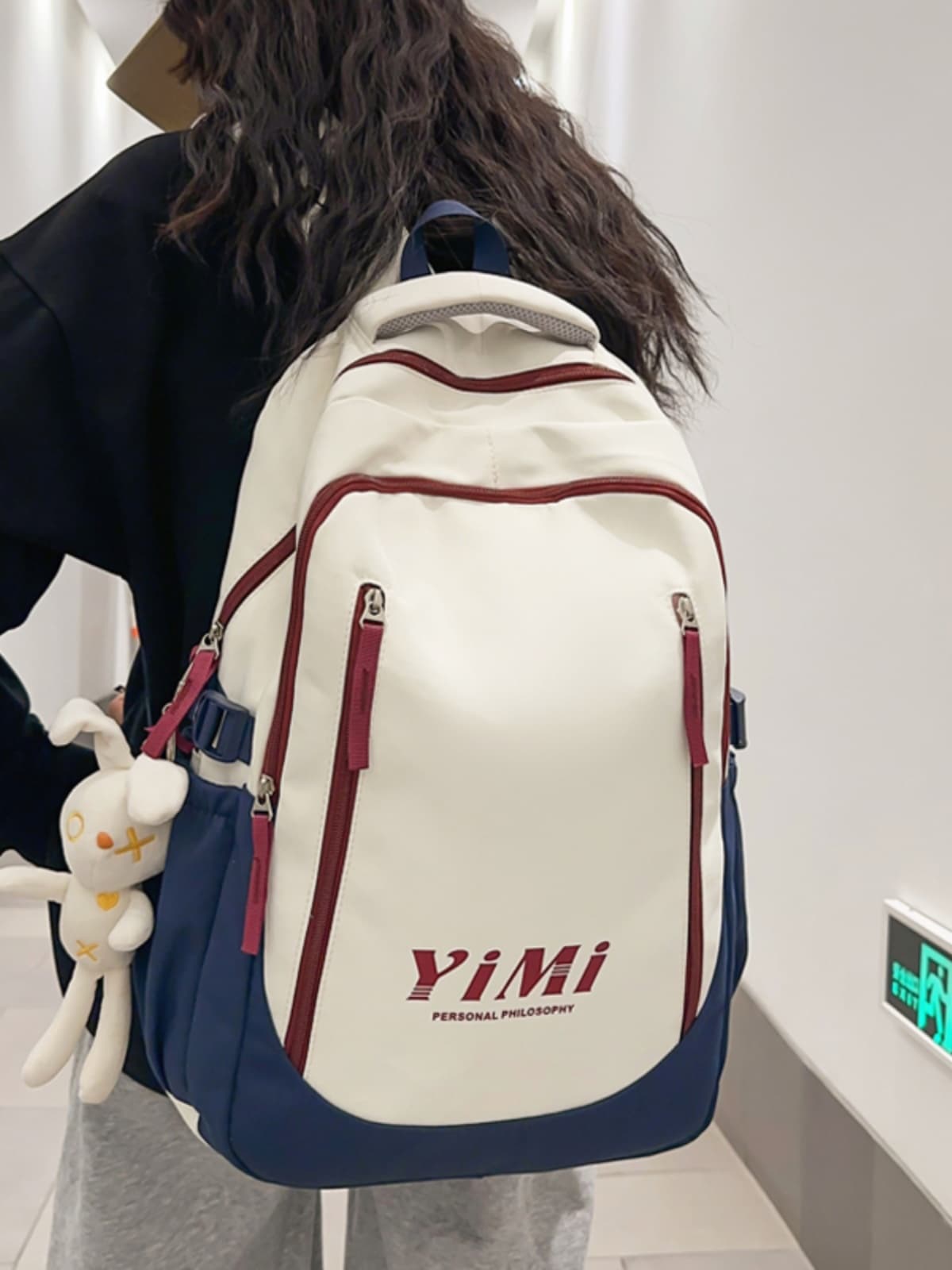 高校生 リュック 学生のための機能的な大容量リュック