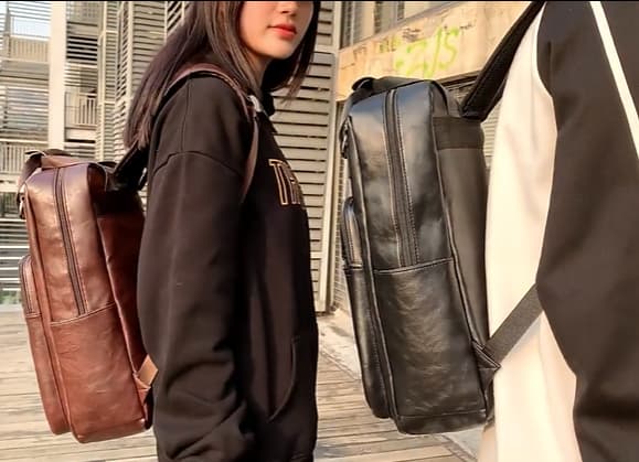 高校生 リュック 高校生向け革調大容量リュックサック通学用