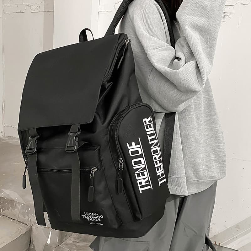 高校生 リュック シンプル機能性リュック大容量スクールバッグ