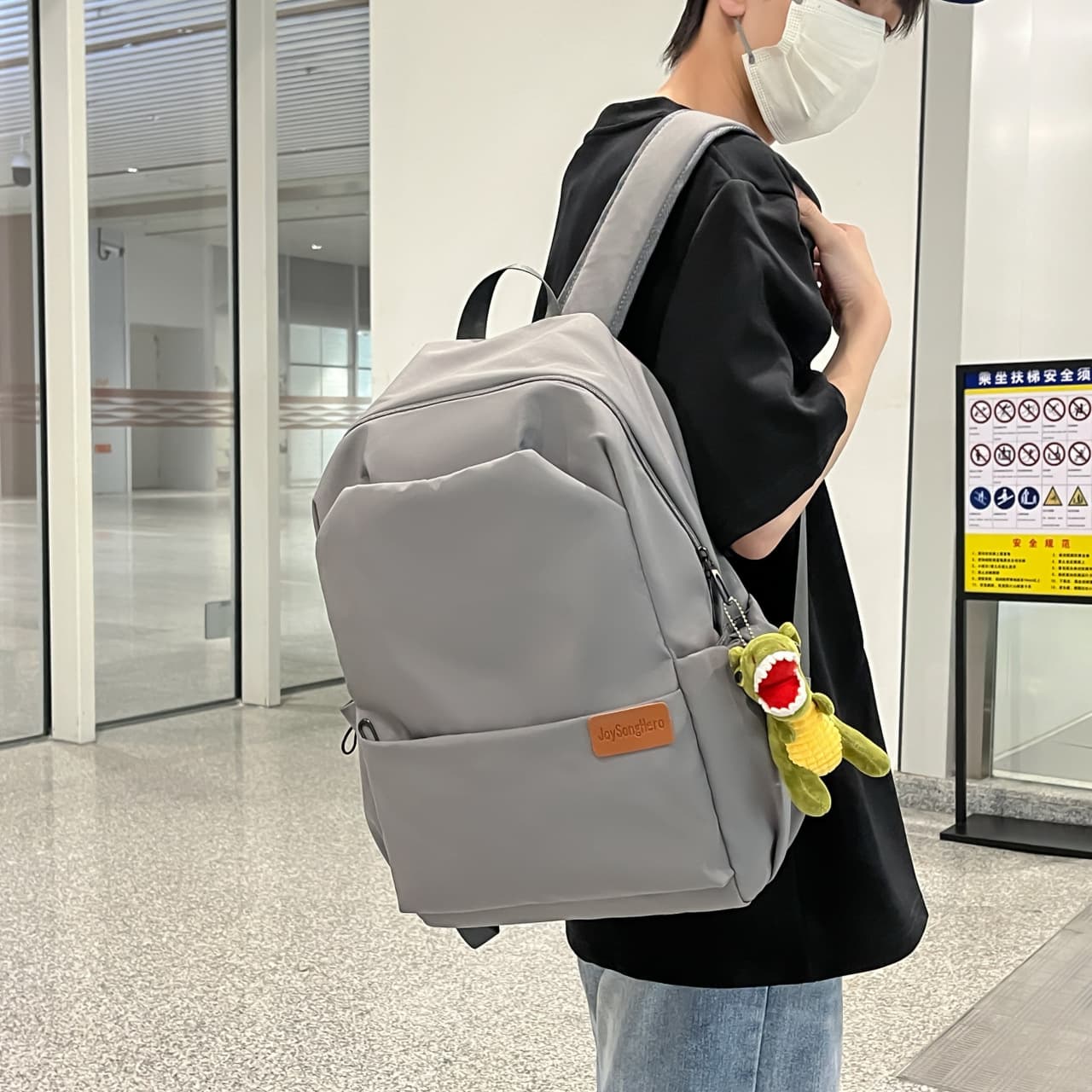 高校生 リュック シンプル機能美 学旅リュック