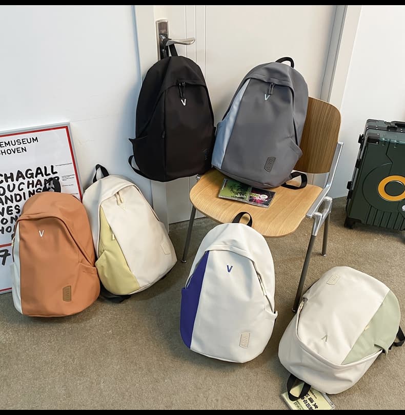 高校生 リュック 旅行 シンプル軽量学生リュック