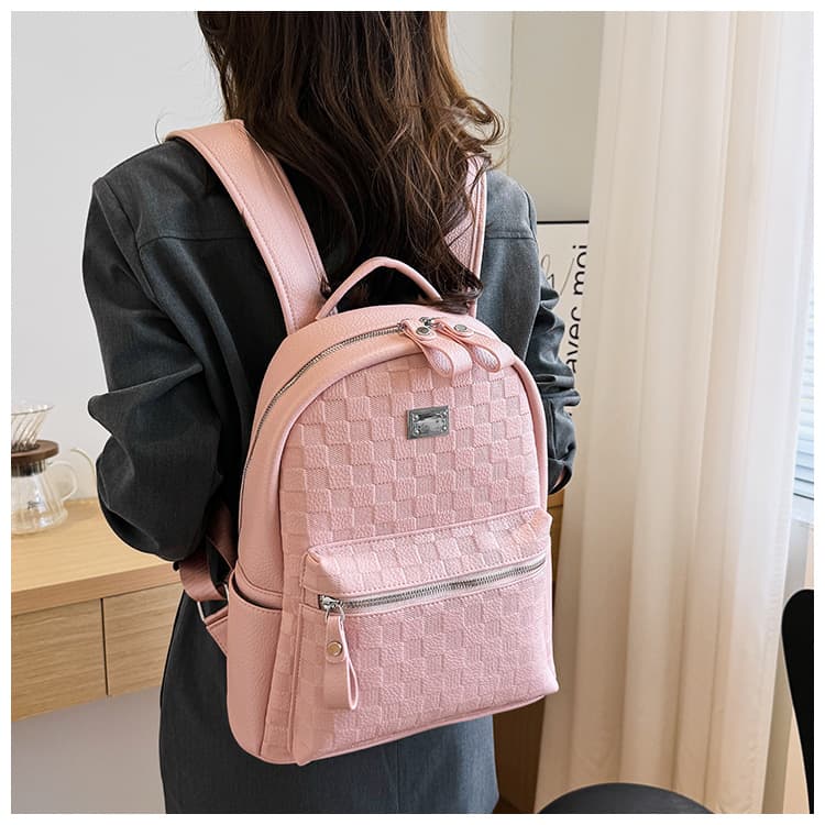 高校生 リュック 上品キルティング模様シンプル学生鞄