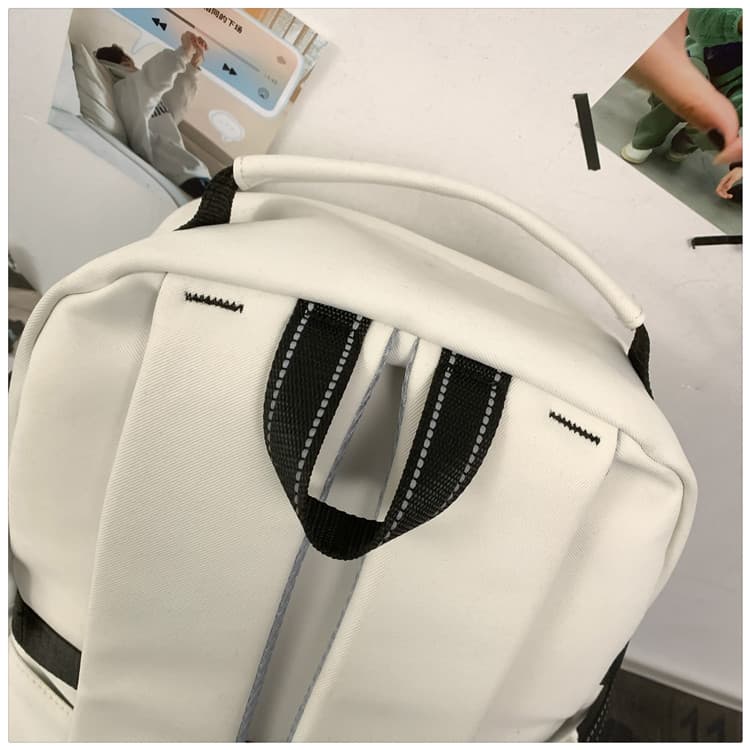 高校生 リュック 学生向け多機能デイリーリュック