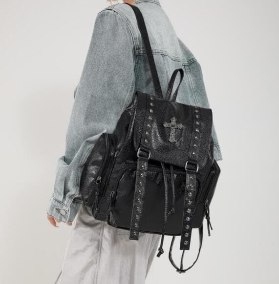 高校生 リュック 合成皮革十字架デザイン大容量リュック