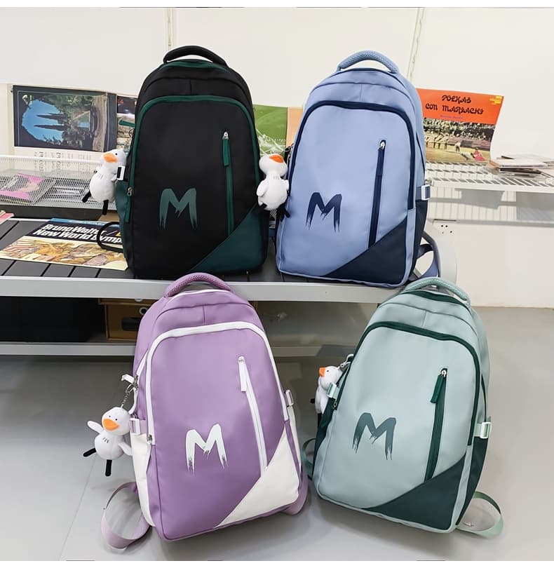 高校生 リュック 学生向け マルチポケット デイパック