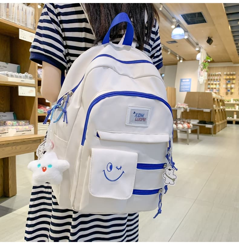 高校生 リュック ウインクスマイル かわいい通学リュック