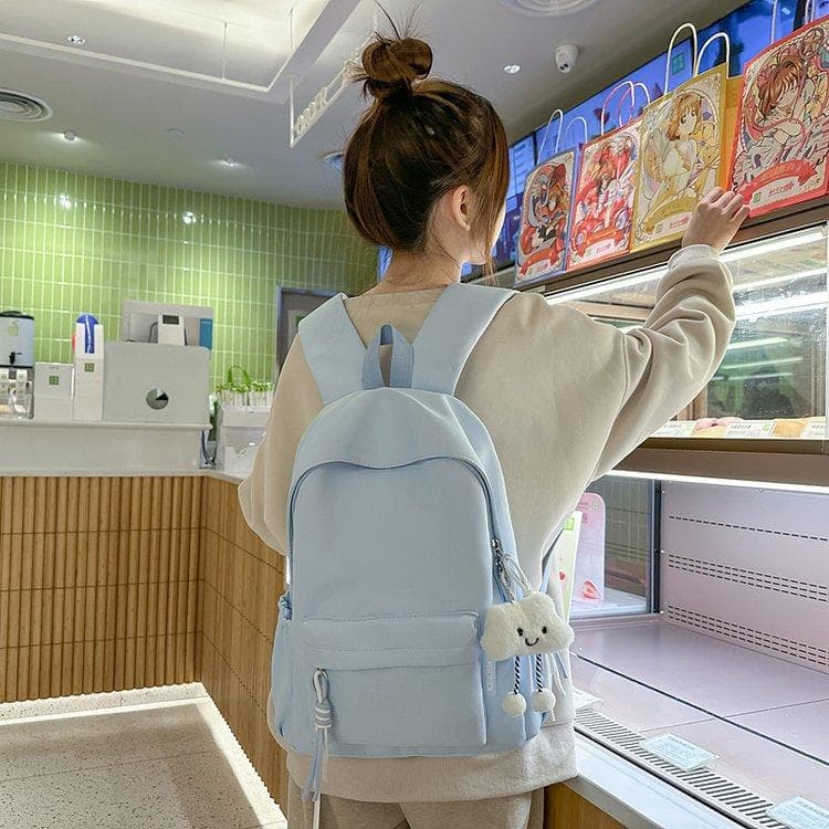 高校生 リュック ふわもこチャーム付き学生リュック