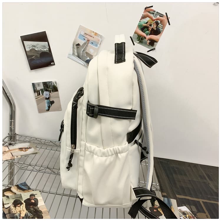 高校生 リュック 学生向け多機能デイリーリュック