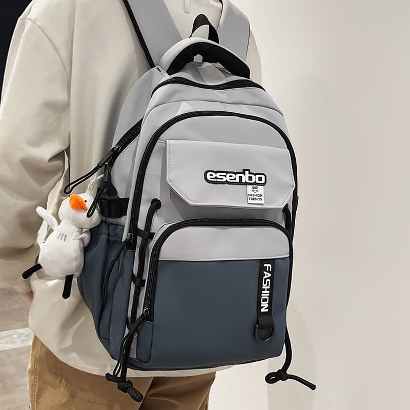 高校生 リュック 多機能ポケット付き 学生向けデイパック