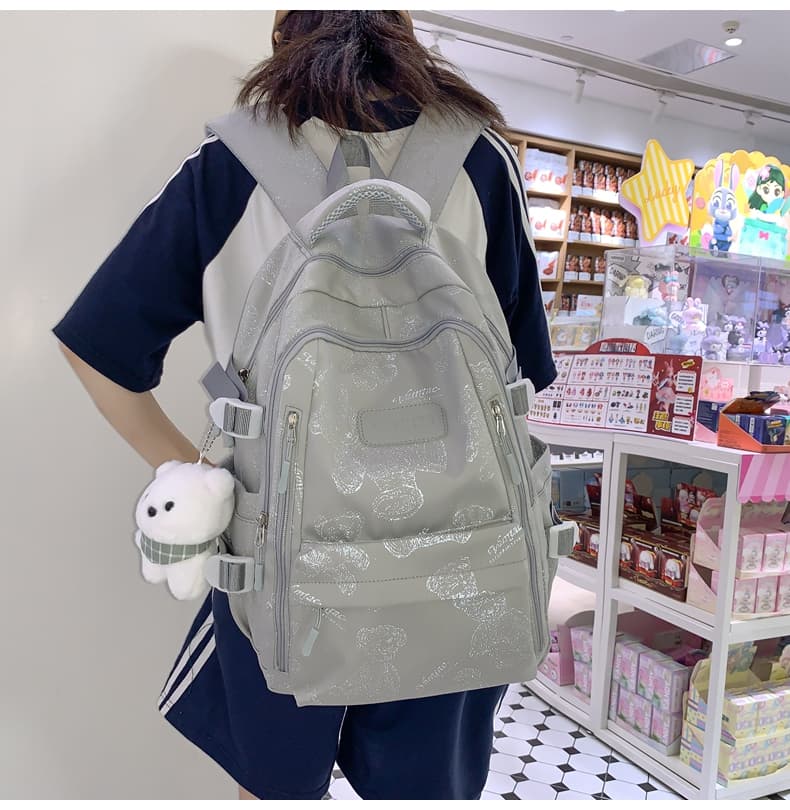 高校生 リュック くまさん模様の学生リュック
