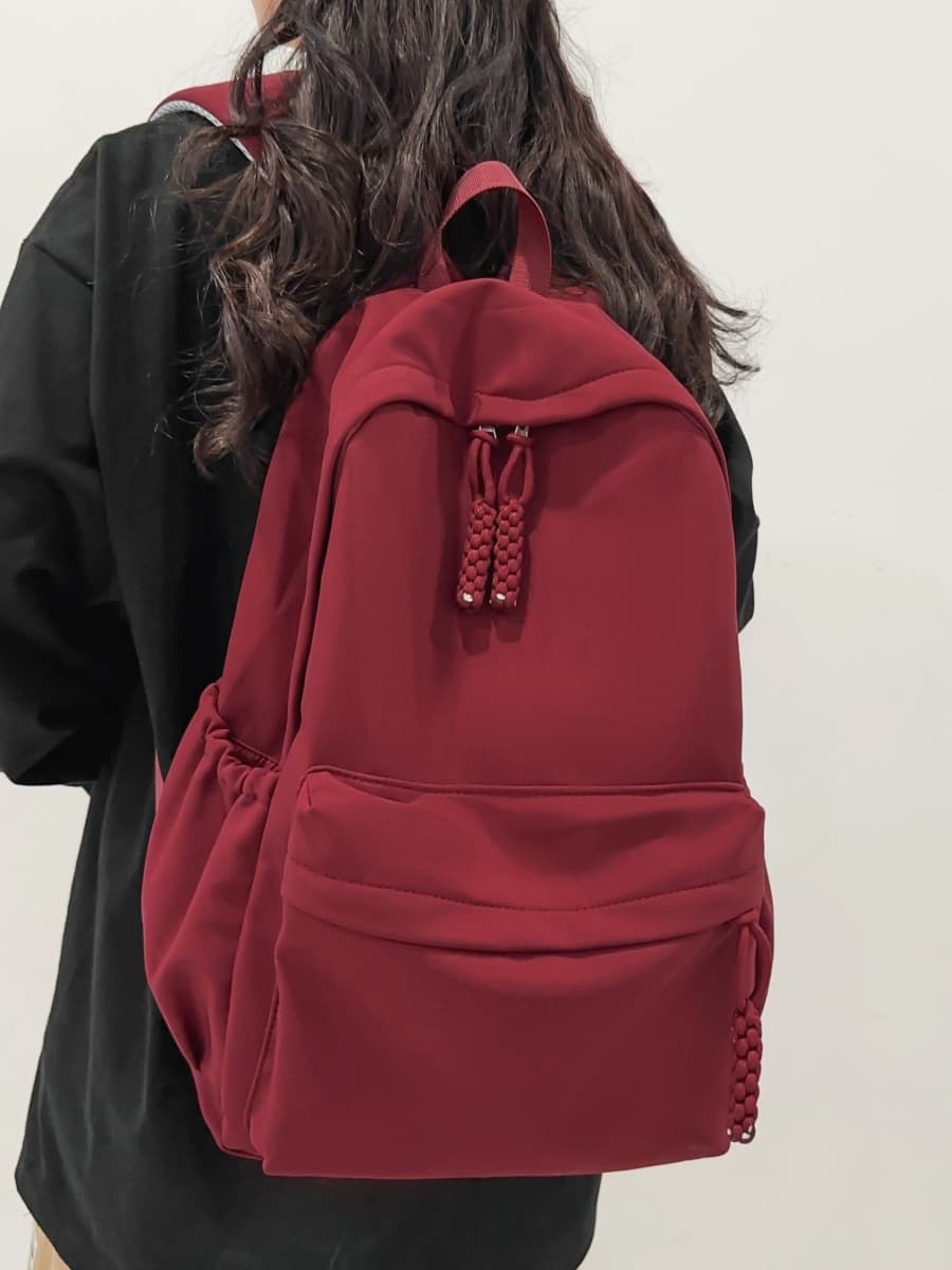 高校生 リュック かわいい縫製デザイン軽量リュック